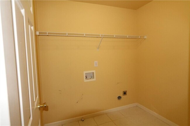 Building Photo - 1594 Hampton Hollow Trail