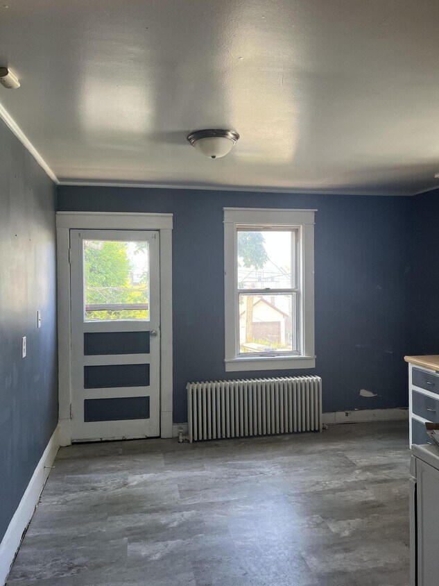 3624 E Barnard Ave, Cudahy, WI 53110 Townhome Rentals in Cudahy WI