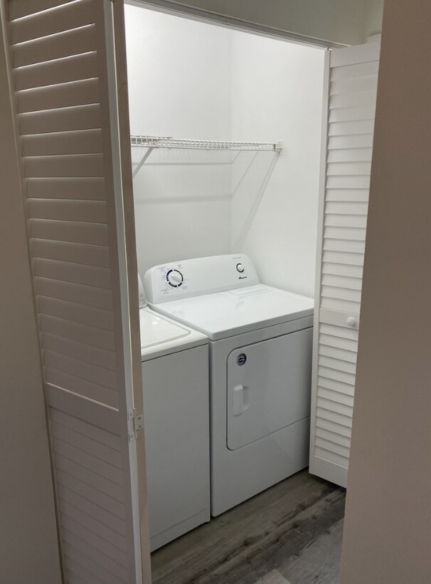 Washer/Dryer - 1701 41st St