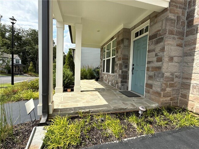 Foto del edificio - 207 Foxhill Dr