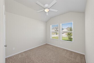 Building Photo - 2122 Artic Loon Dr