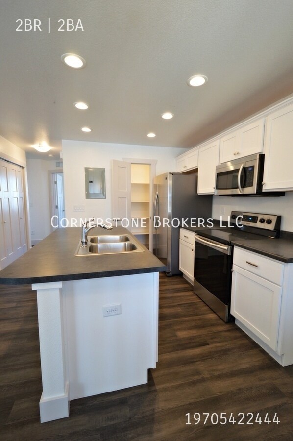 Foto del edificio - 102 Parkview Ct