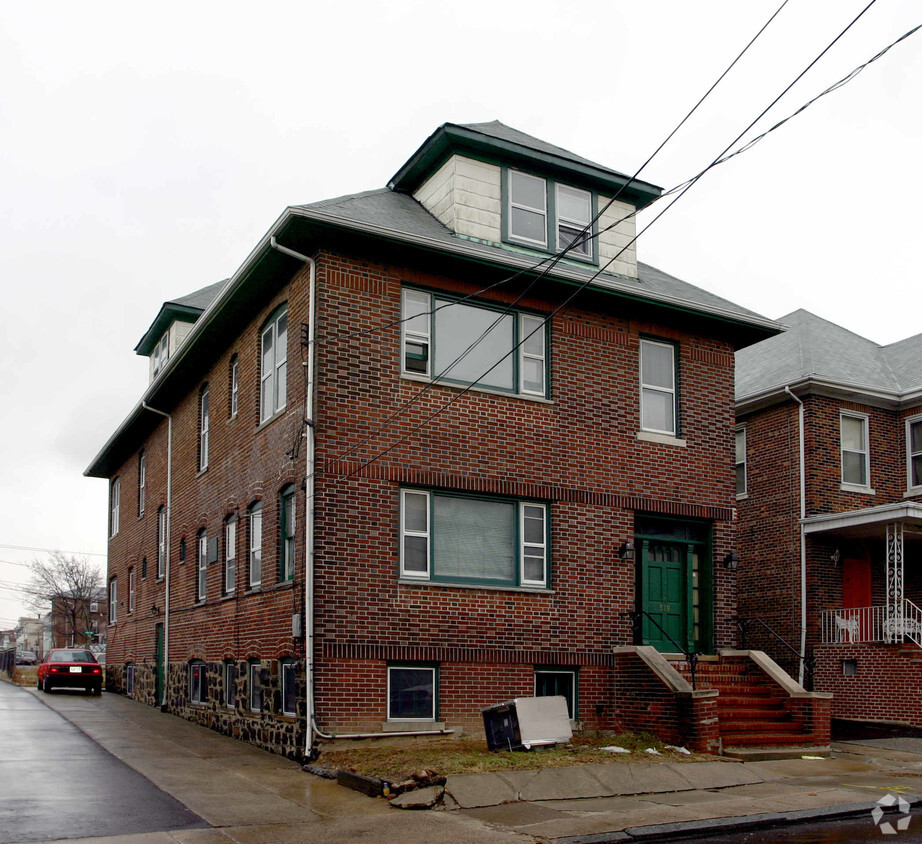 Primary Photo - 519 73rd St