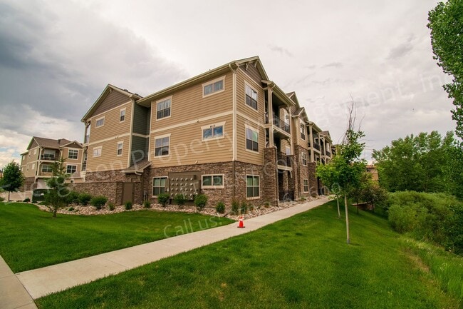 Building Photo - 4612 Hahns Peak Dr