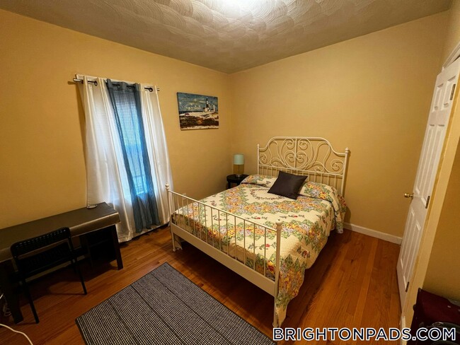 Building Photo - 40 Litchfield St