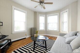 Building Photo - 32 Eustis St