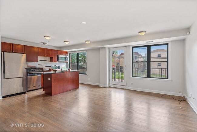 Foto del edificio - 2545 W Catalpa Ave