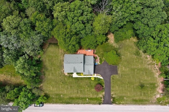 Foto del edificio - 6329 Grant Chapman Dr