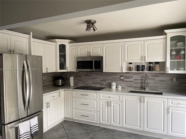 Foto del edificio - 11140 SW 154th Ct