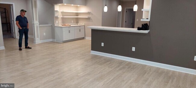 Foto del edificio - 9221 Clementine Ct