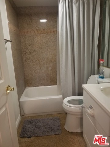 Building Photo - 456 Shatto Pl
