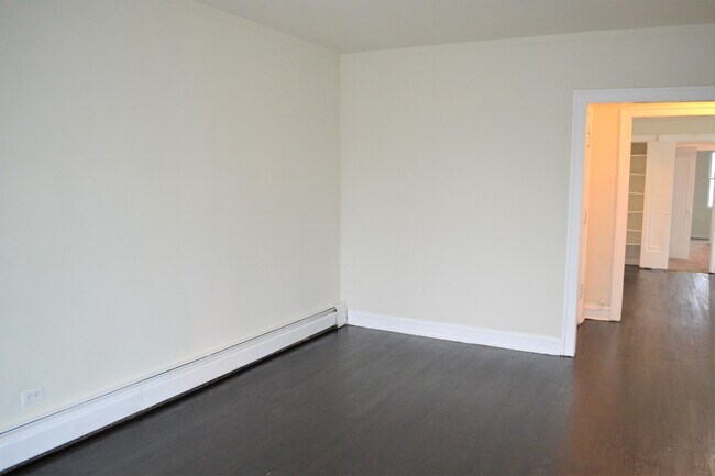 Foto del edificio - 2948 W Nelson St