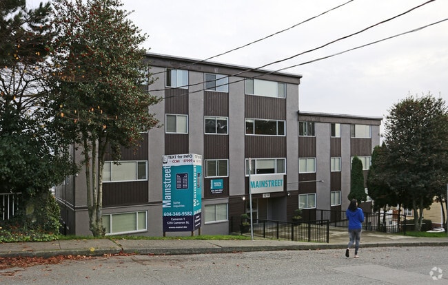 Building Photo - Cameron Manor