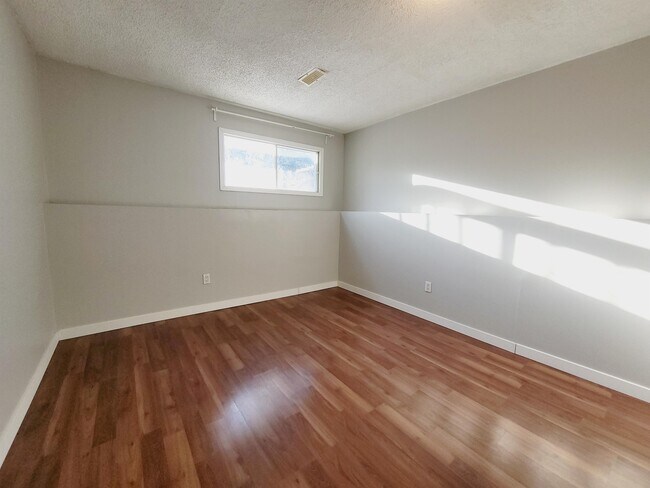 Building Photo - 4227-4232 32 Ave NW