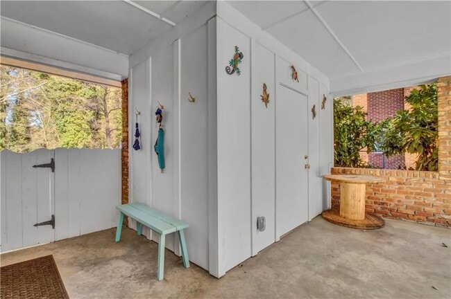 Building Photo - 3155 Hogan Rd SW