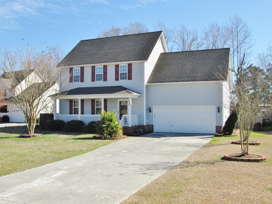 Primary Photo - 104 Orkney Dr