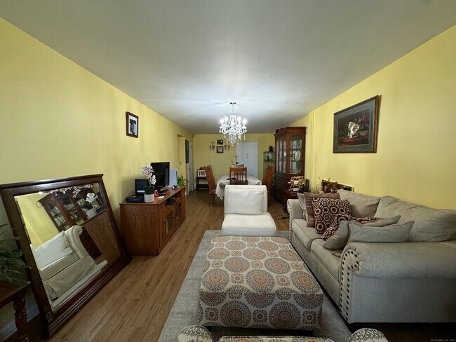 Foto del edificio - 39 Glenbrook Rd