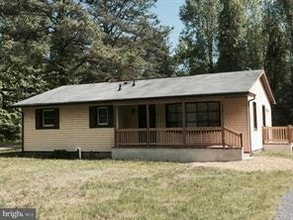 Building Photo - 578 Shorewood Dr