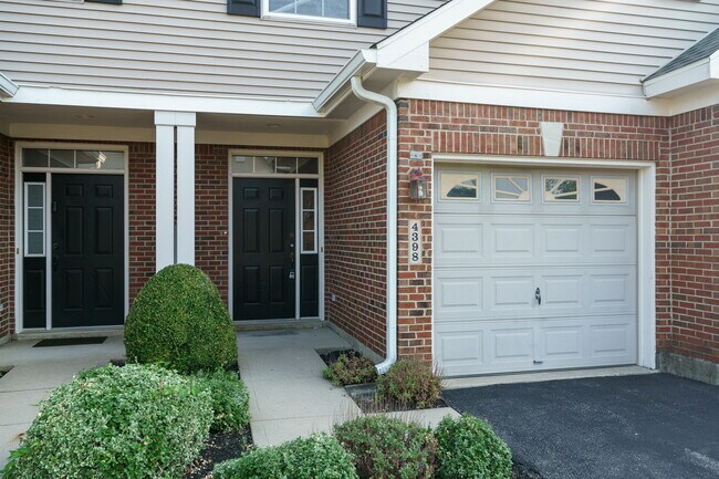 Building Photo - 4398 Straight Arrow Rd