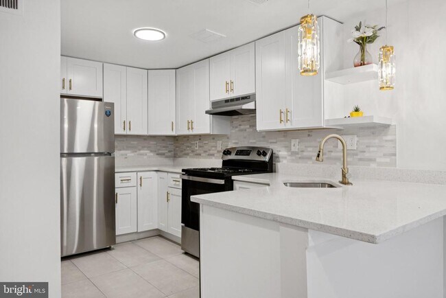 Foto del edificio - 9287 Chadburn Pl