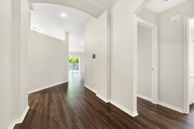 Foto del edificio - 10613 Little Bend Ln