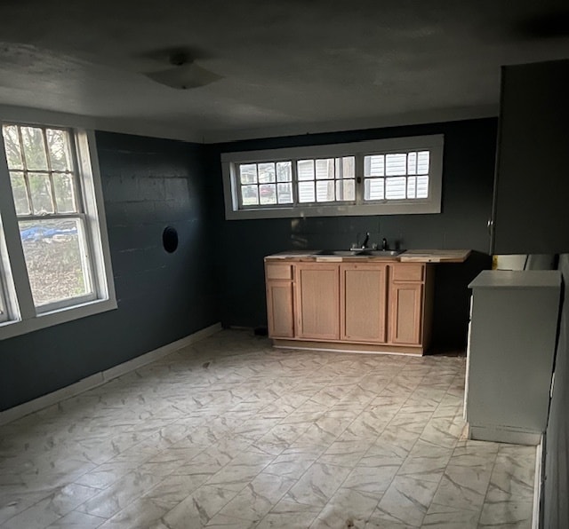 Building Photo - Laurens Property for Rent