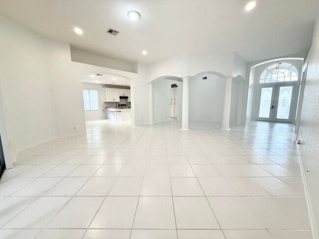 Foto del edificio - 12310 Riverfalls Ct