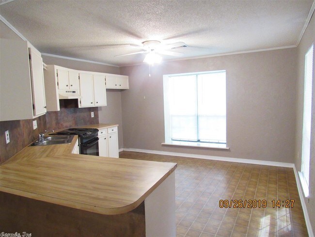 Foto del edificio - 8 Cottontail Dr