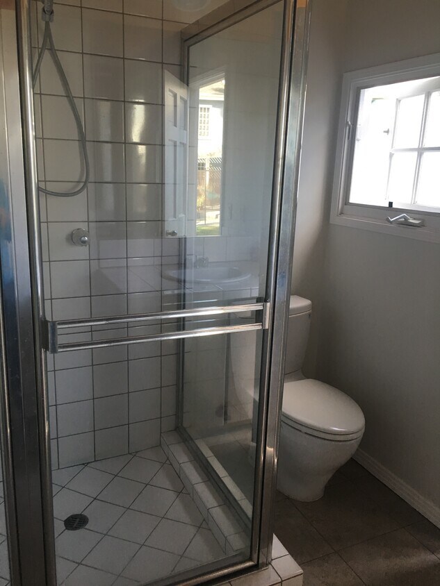 Foto principal - 12630 Addison St.