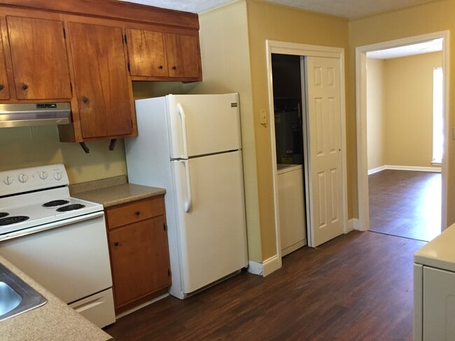 Foto del edificio - 1207 Fair Rd