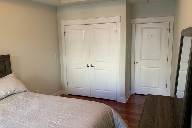 Building Photo - 1.0 bedroom in Cambridge Massachusetts 02138