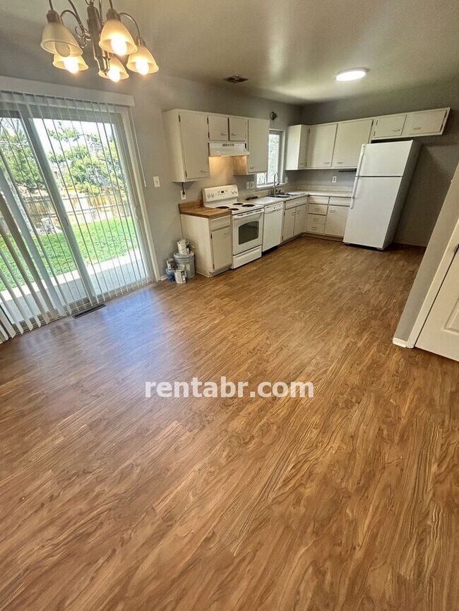 Foto del edificio - Green Mountain 5 Bedroom Beauty! Available...