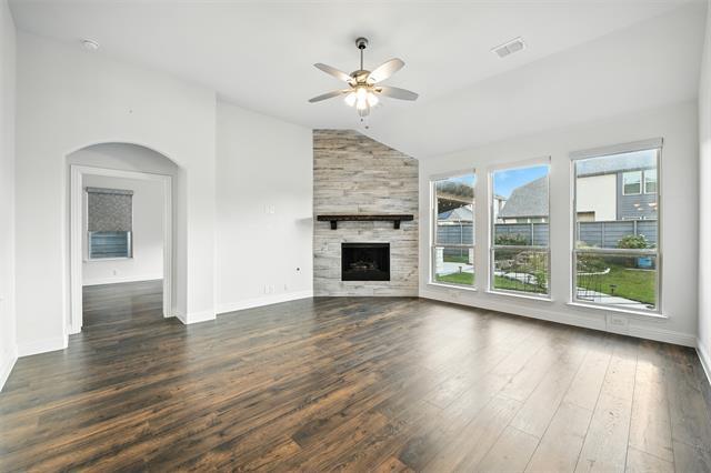 Foto principal - 7508 Windy Meadow Dr