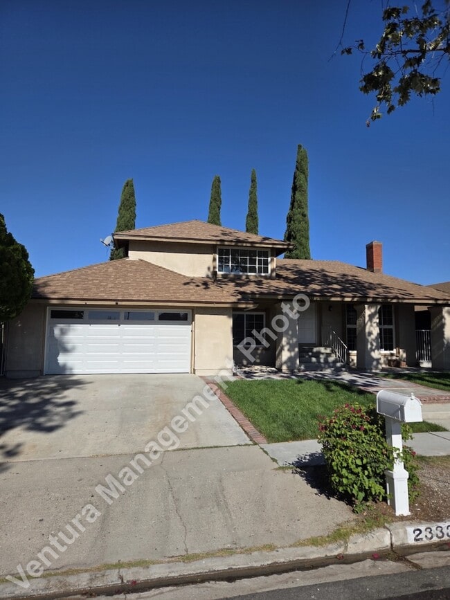 Building Photo - 2333 Lawnview Ct