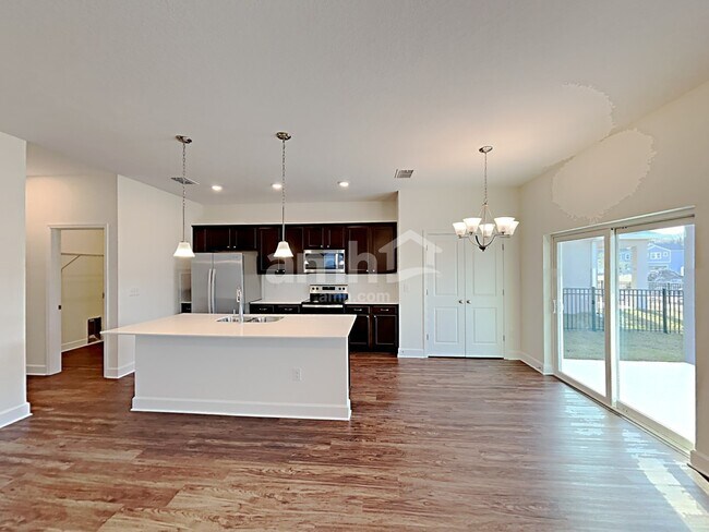 Building Photo - 1012 Walden Woods Dr