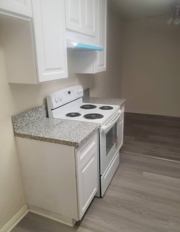 Foto del edificio - 5227 Hermitage Ave