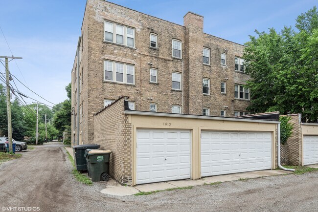 Exterior Back/Garage - 1613 Monroe St