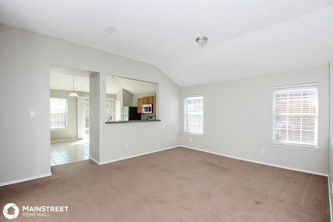 Building Photo - 4853 Madyson Ridge Dr, Fort Worth, TX 76133