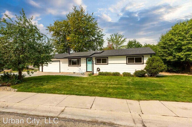 Foto del edificio - 3 br, 1 bath House - 1125 Wild Phlox