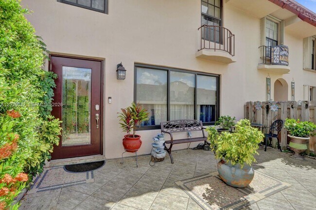 Foto del edificio - 7355 SW 26th Ct