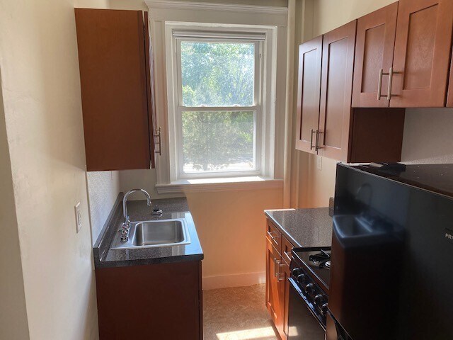 Building Photo - 1193 Boylston St