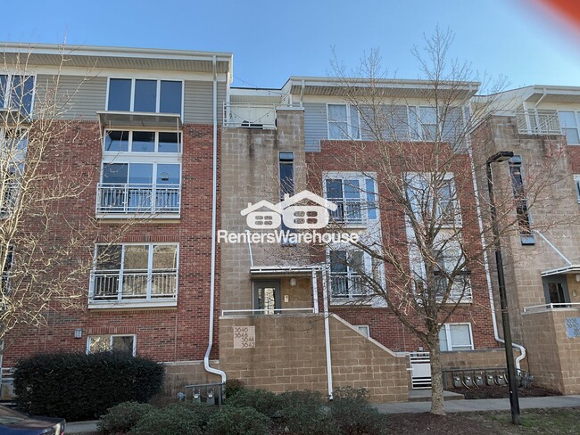 Building Photo - 3634 Card St
