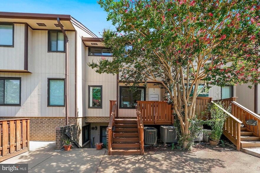 Photo - 1701 Westwind Way Unit