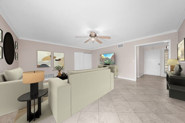 Building Photo - Spacious 4BR/3.5BA Single Family Estate!
