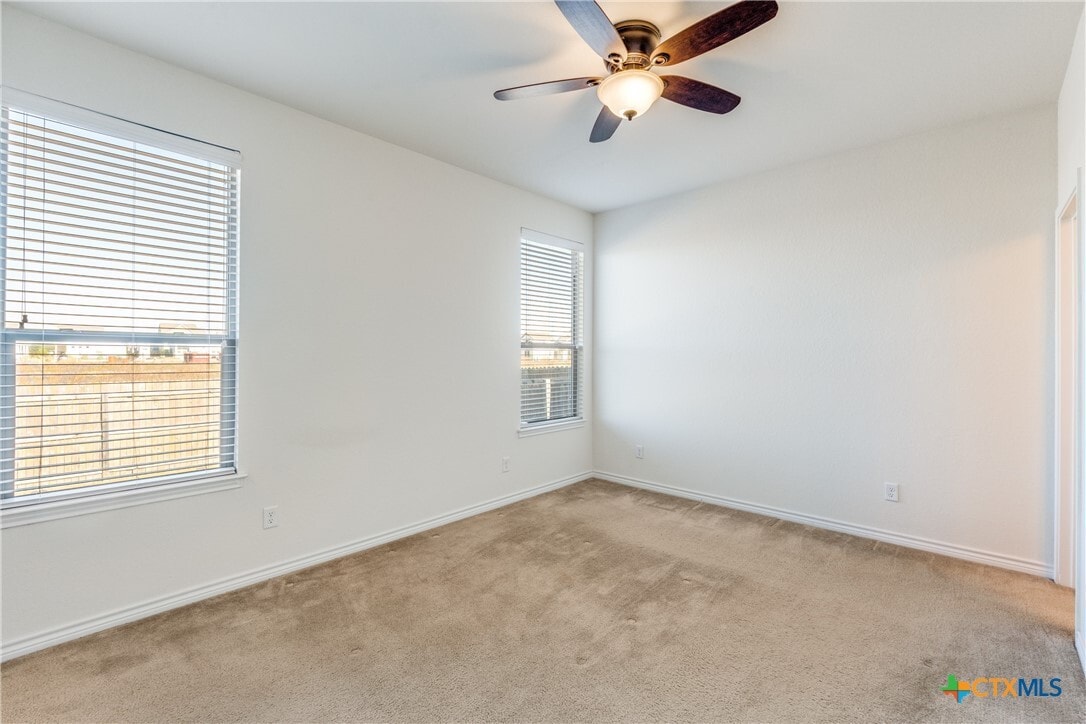 Foto del edificio - 1999 Wind Chime Wy