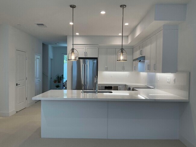 Foto del edificio - 2753 Oak Rd