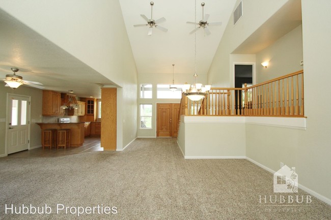 Building Photo - 10549 Cheshire Way