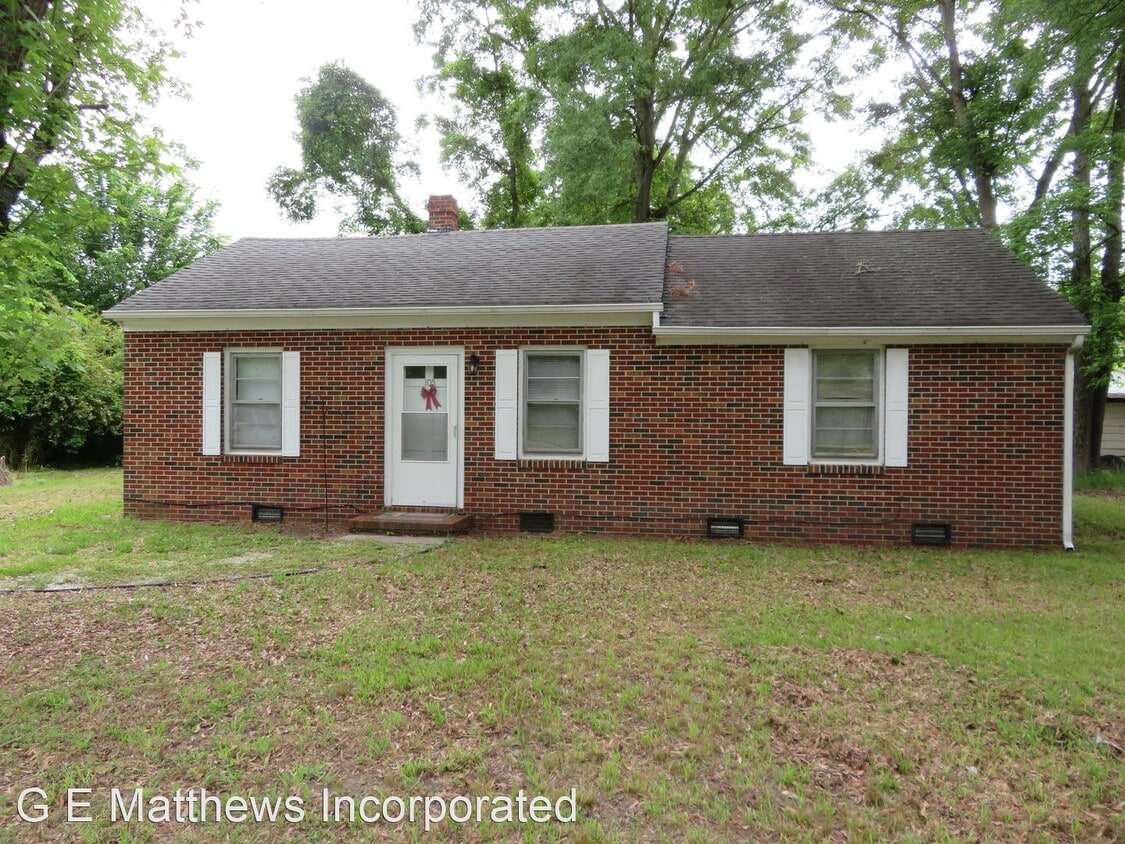 Primary Photo - 2 br, 1 bath House - 105 N. Beaverdam Road