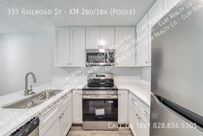 Foto del edificio - 335 Railroad St