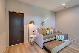 Building Photo - 1120 Harmony Way